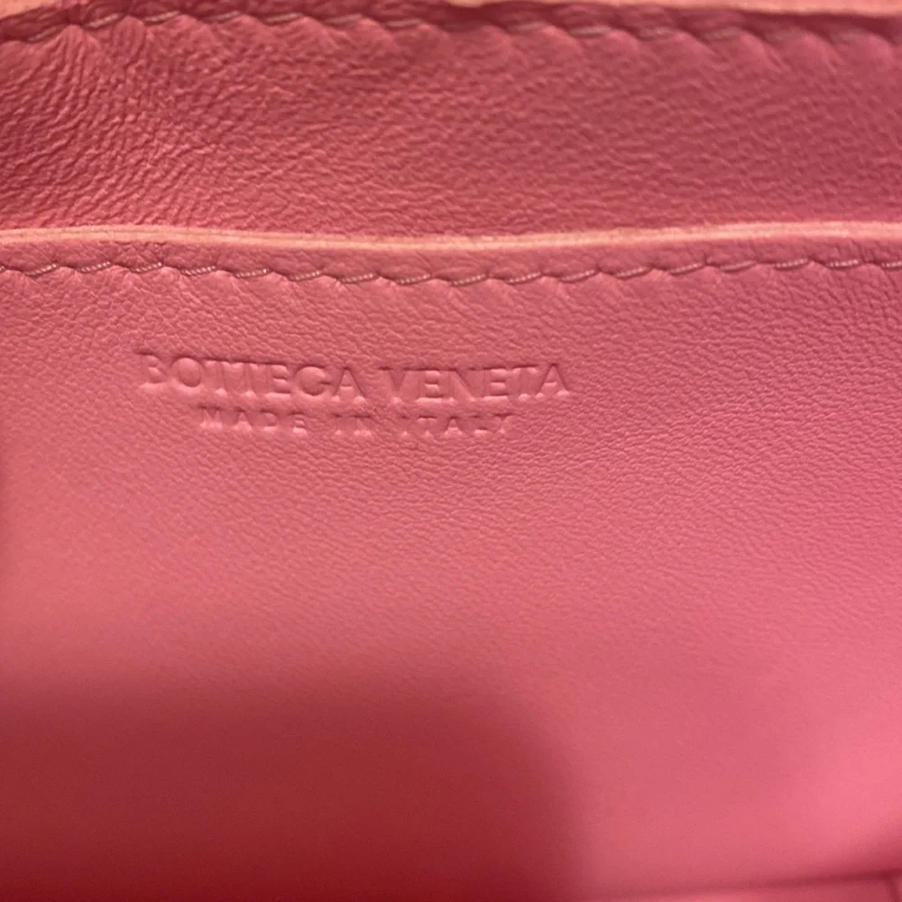 Authentic BOTTEGA VENETA Small Intrecciato Leather Cassette Crossbody Bag - Picture 5 of 16